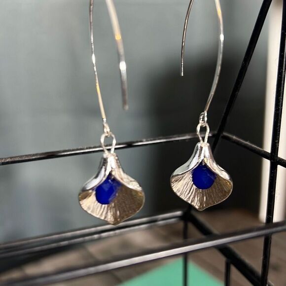 Silver & Cobalt Blue Petal Drop Earrings — Modern Leaf Dangle Design - Picture 4 of 6